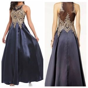 NWT! Xscape Golden Embroidered Evening Dress